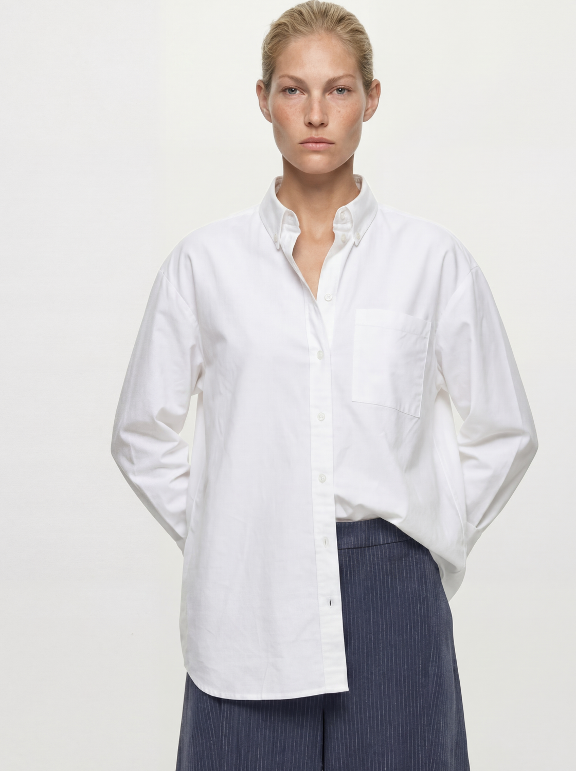 model_shot-front